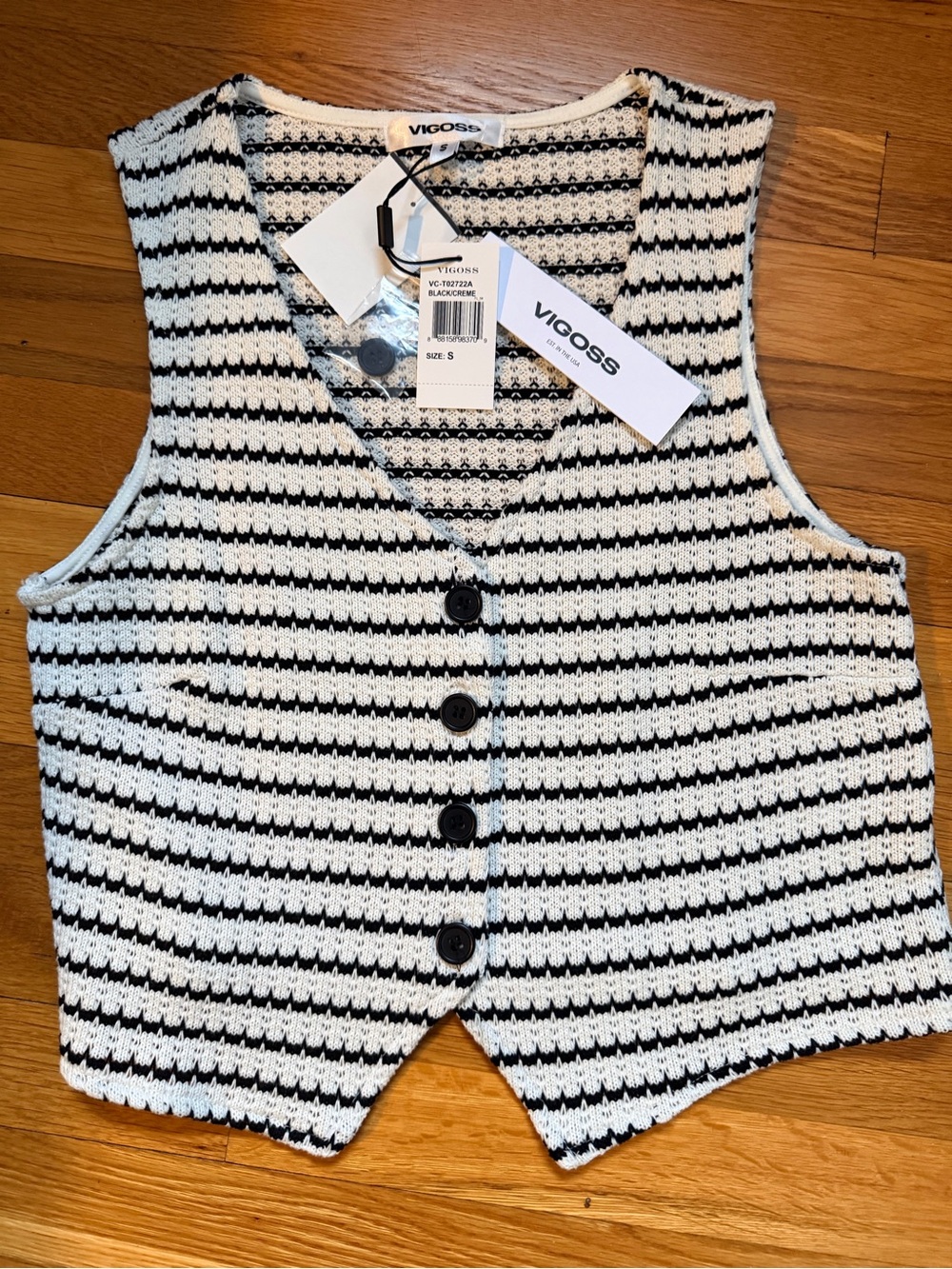 Vigoss Striped Knit Button Front Vest NWT Size S Coastal Chic